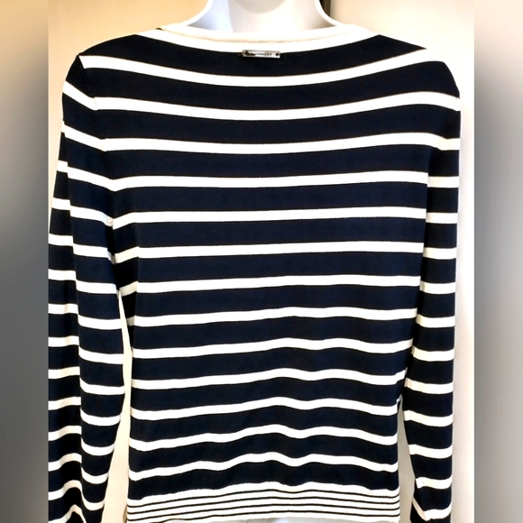 Jones NY Classic Knit Top Size S Navy White Striped EUC - Picture 3 of 10